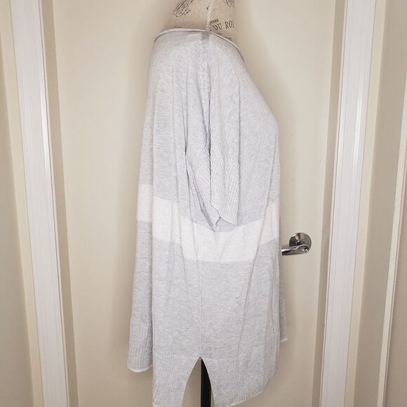 Lafayette 148 linen sequin top - Picture 4 of 8